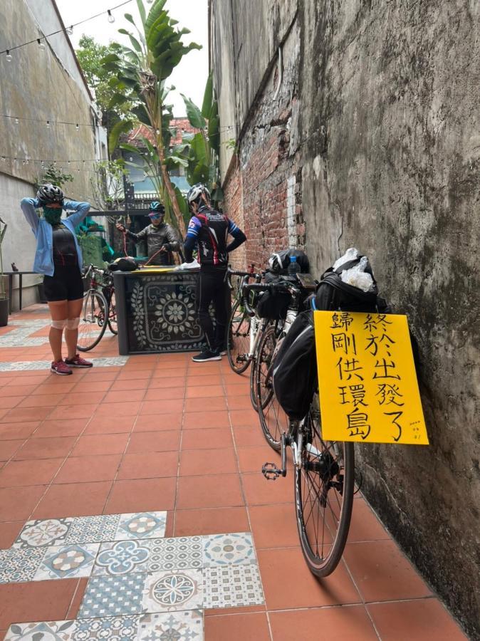 台南 Local乐客背包旅栈旅舍 外观 照片